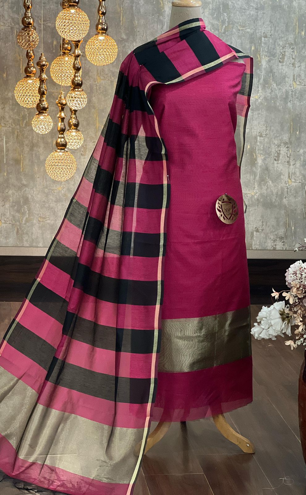 Banarsi Unstitched suit